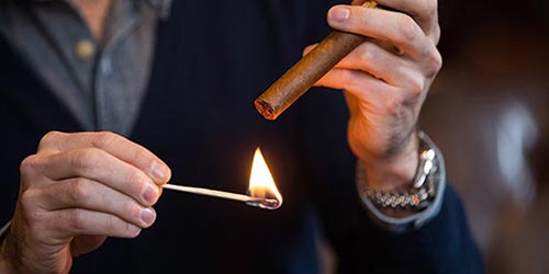 Easiest Way To Light A Cigar